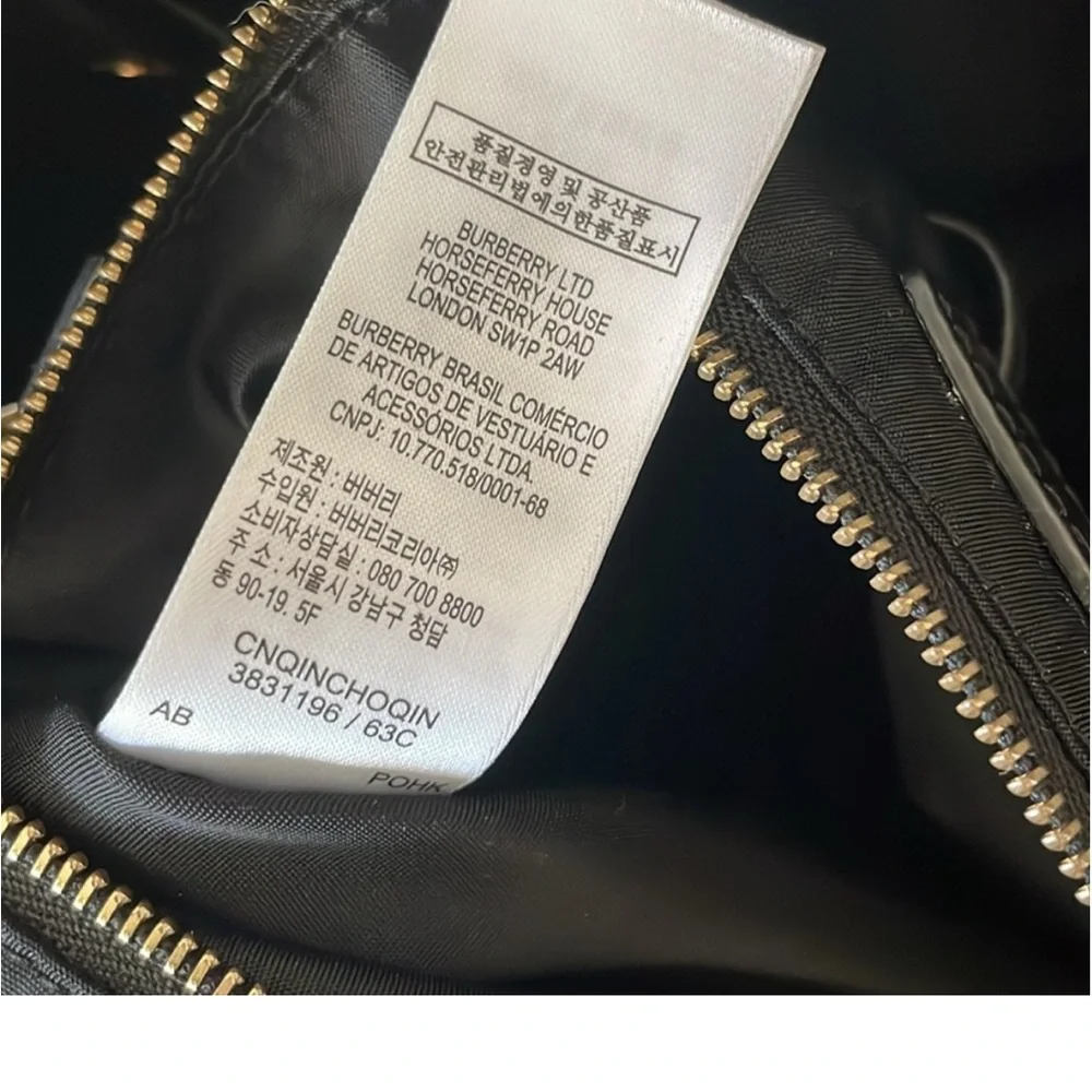Burberry✨Luxury Nova Diaper or Tote Bag